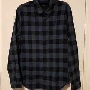 Tertium Woven Button Up (blue/black)